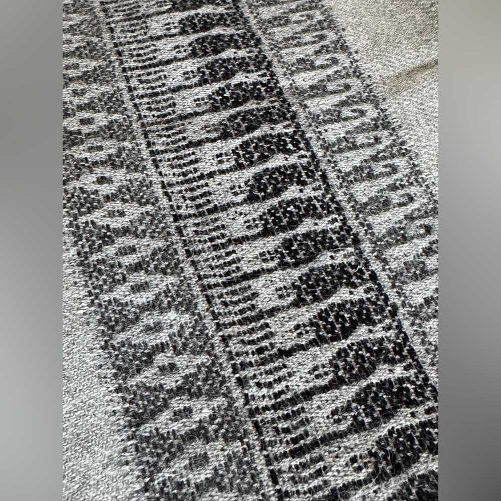 100% Baby Alpaca Peru Scarf 64”x12” - Picture 7 of 8